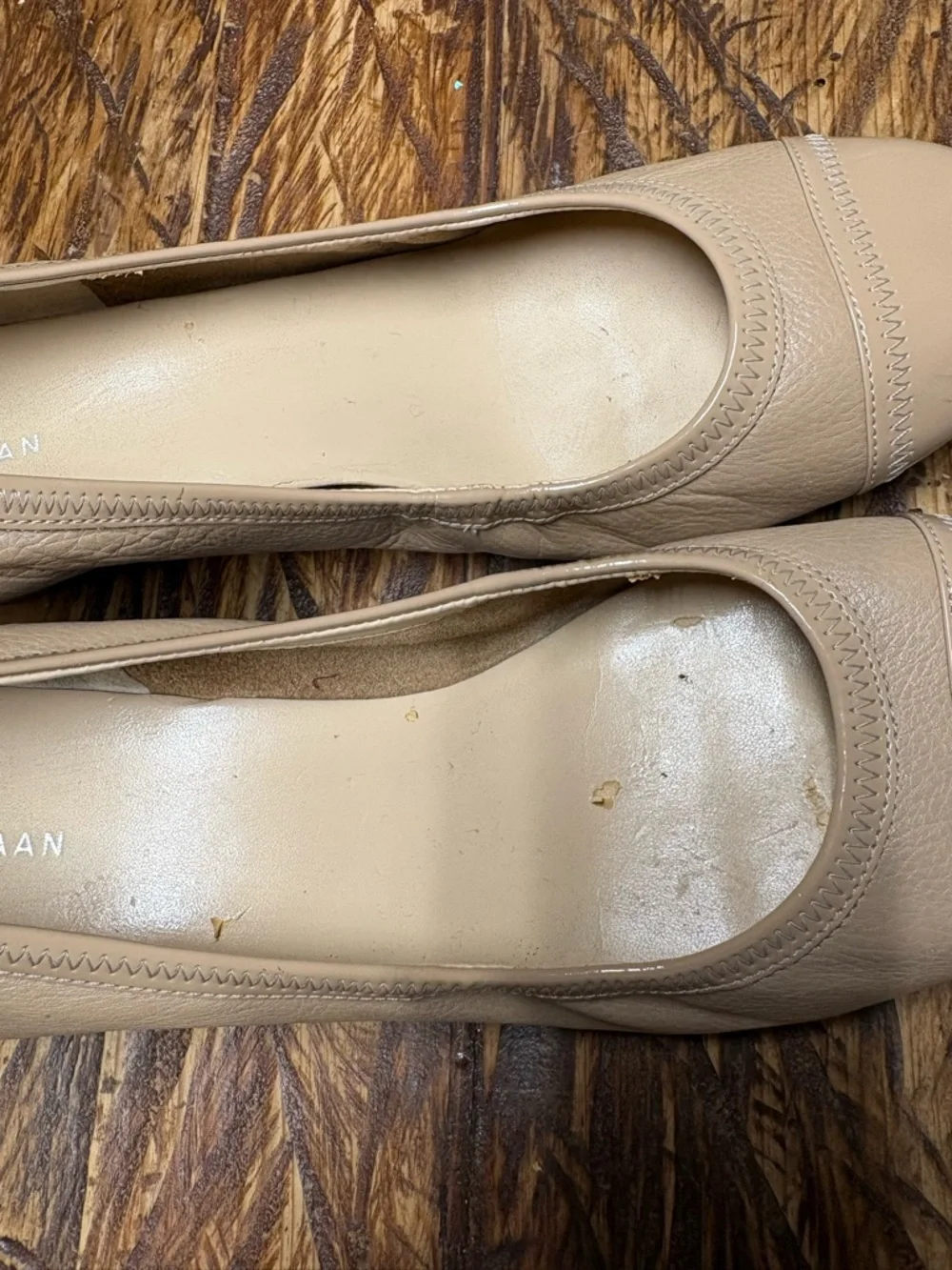 Cole Haan Elsie Nude/Tan Cap Toe Leather Wedge Slip On Wedge Heels Size 9.5